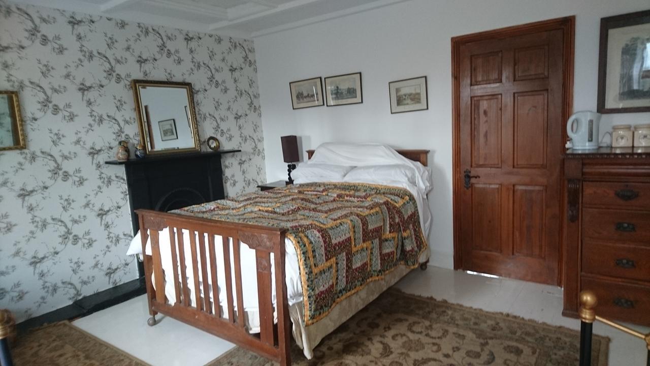 Bed and Breakfast Middle Mill Kidwelly Екстер'єр фото