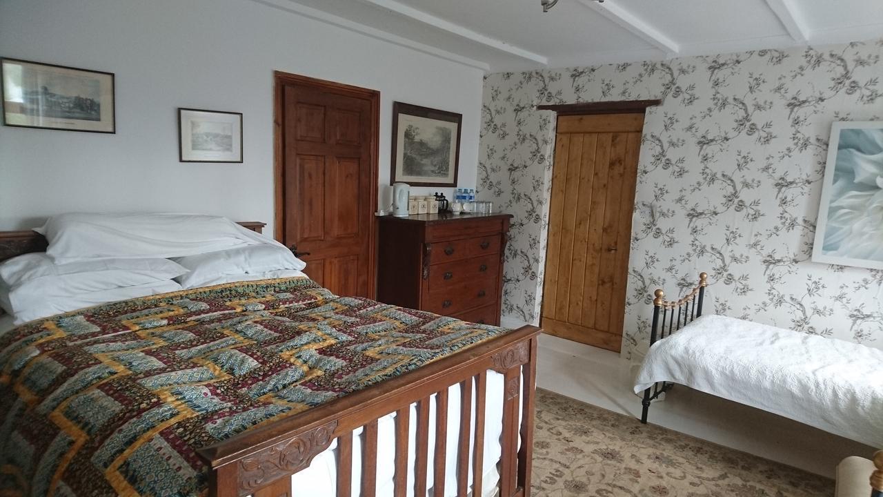 Bed and Breakfast Middle Mill Kidwelly Екстер'єр фото