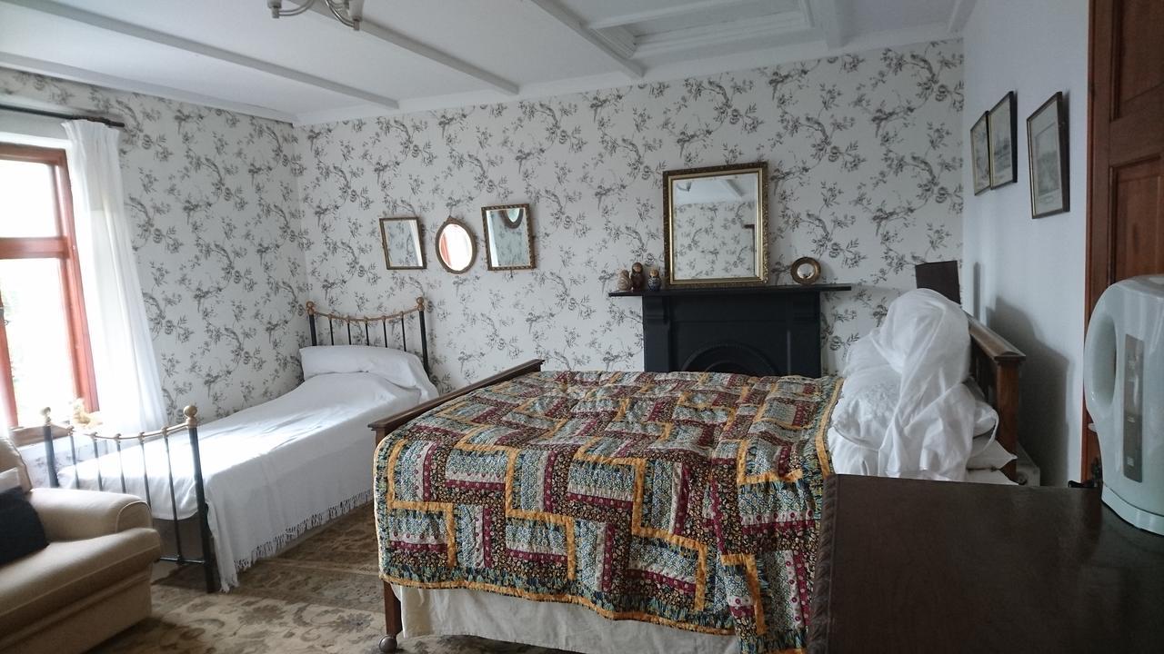 Bed and Breakfast Middle Mill Kidwelly Екстер'єр фото